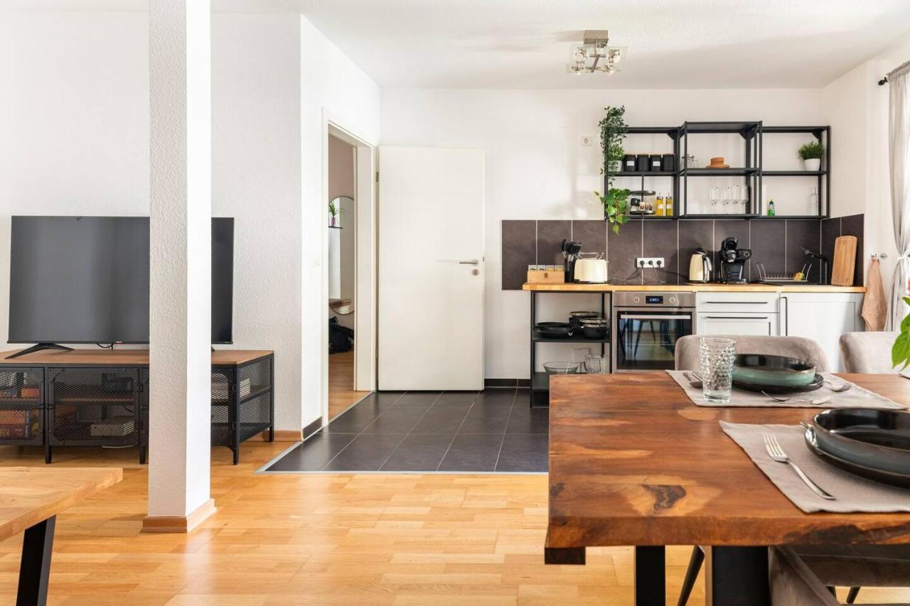 Super Zentrale, Gemutliche Wohnung Mit Balkon Лайпциг Екстериор снимка