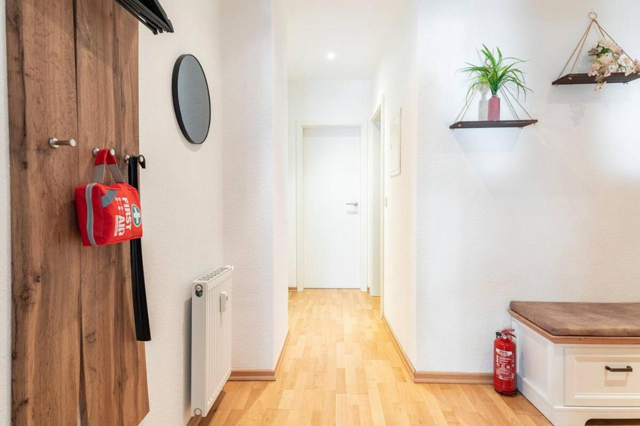 Super Zentrale, Gemutliche Wohnung Mit Balkon Лайпциг Екстериор снимка